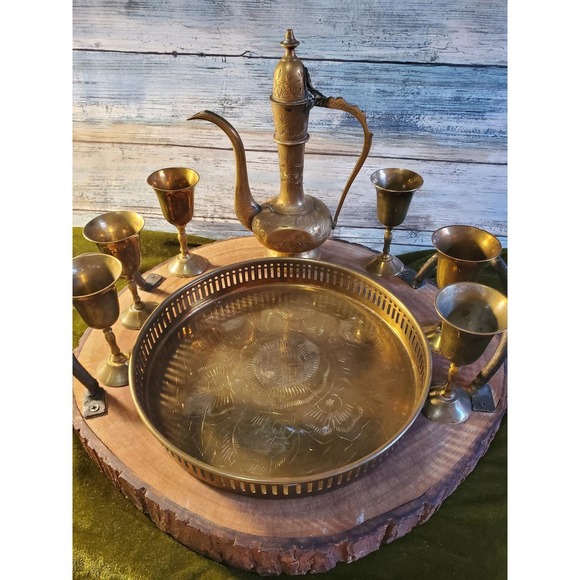 8 piece Vintage Etched Brass Turkish Coffee Set Made in India - Picture 7 of 7